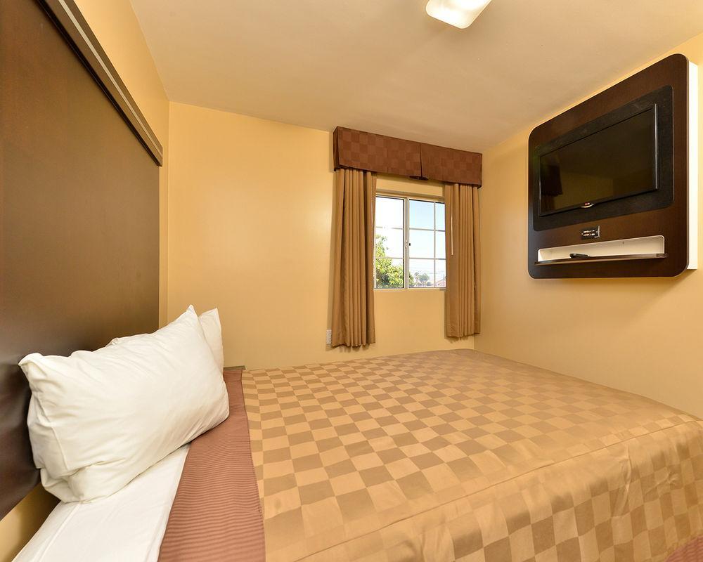 Rodeway Inn & Suites Chula Vista San Diego South Extérieur photo
